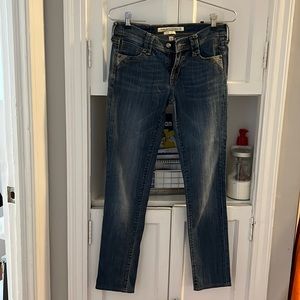 French connection jeans, skin tight fit, size 8 (UK) size 4 (US). NWOT.